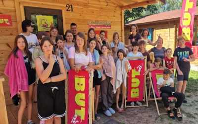 Obóz młodzieżowy, Piecki - kolonia "Mazurski Mixer" Mazurskie Chaty, 10 dni 10-14 lat