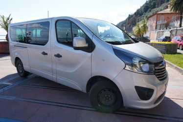 Wynajem samochodu, Przewóz osób mikrobusem wg stawki kilometrowej